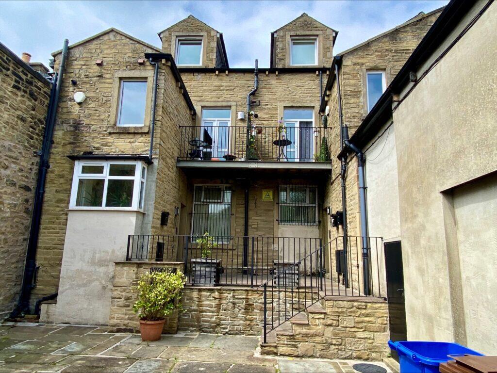 Additional image 3 of 115-117 Albert Road, Colne, BB8 0BT