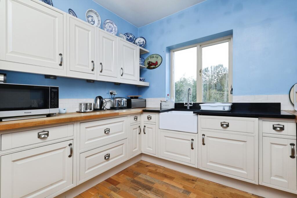 Additional image 6 of Park Mount Avenue, Baildon, Shipley, West Yorkshire