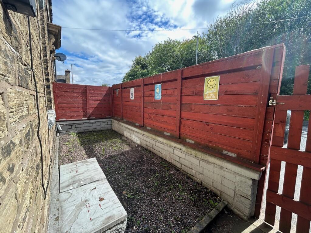 Additional image 10 of Cleckheaton Road, Oakenshaw, Bradford, BD12