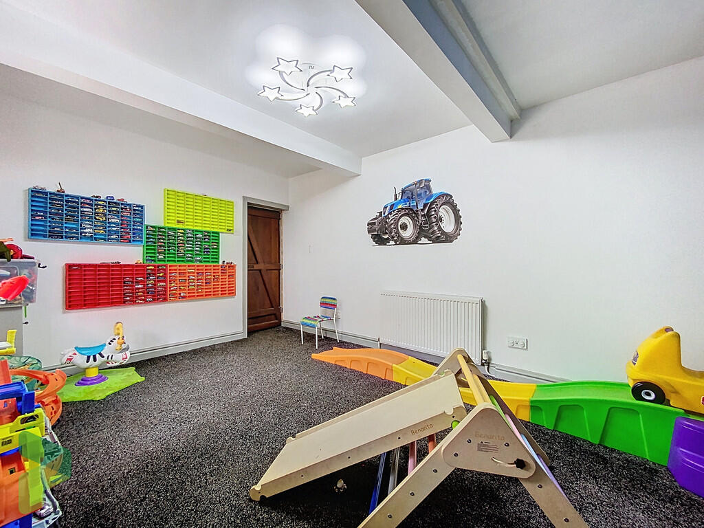 Additional image 38 of Roman Road, Eccleshill