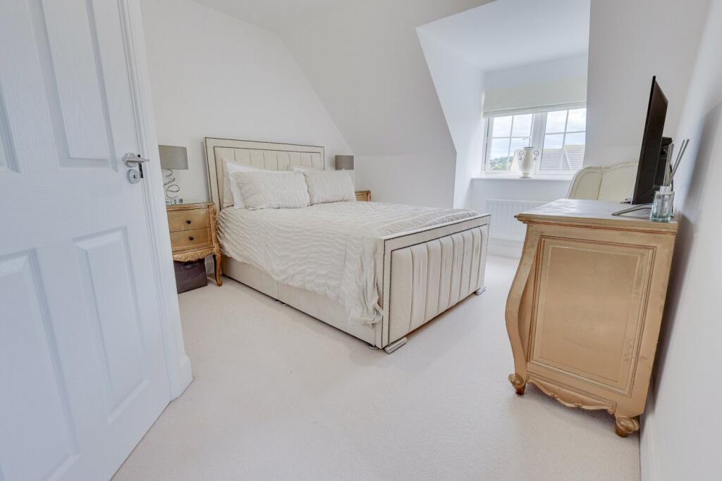 Additional image 12 of Brompton Drive, Bradford, West Yorkshire, BD10