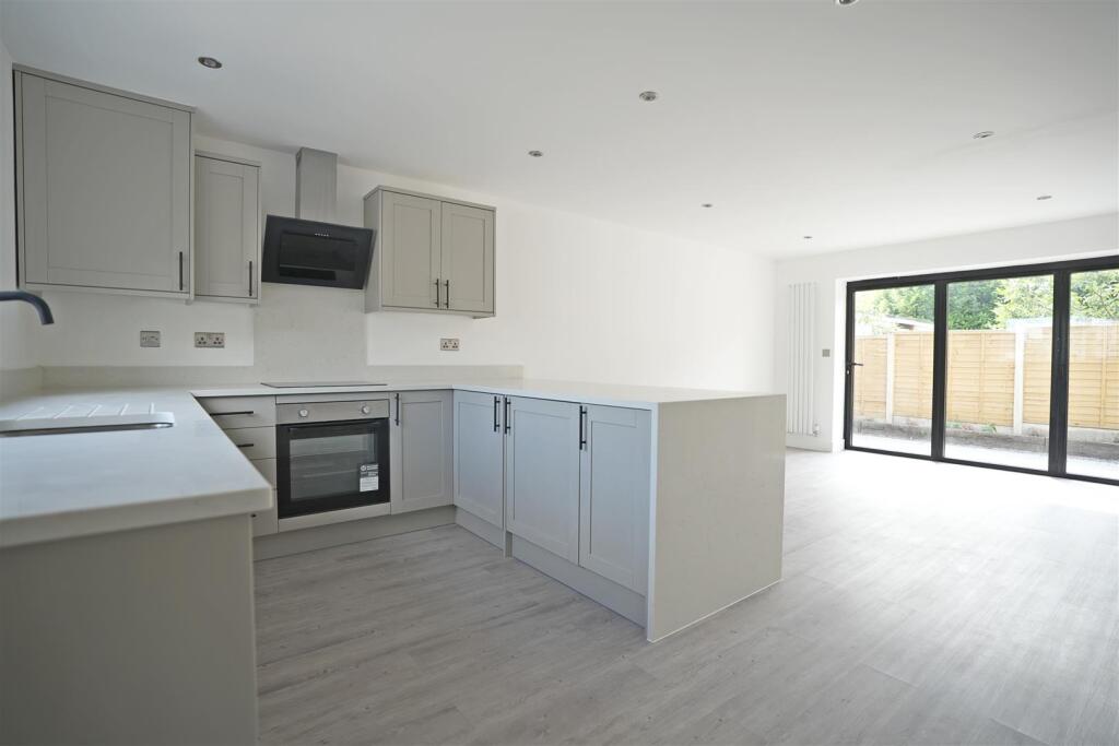 Additional image 2 of Woodsley Fold, Thornton