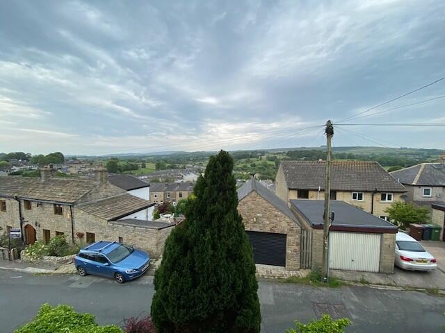 Additional image 7 of 23 Skipton Old Road, Foulridge, Colne, Lancashire BB8 7QA
