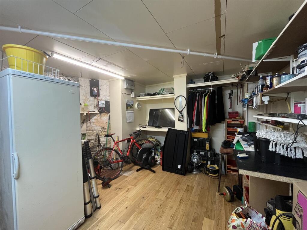 Additional image 13 of Huddersfield Road, Wyke, Bradford