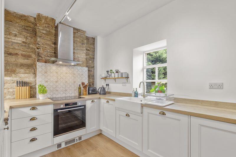 Additional image 32 of Harrogate Road, Apperley Bridge