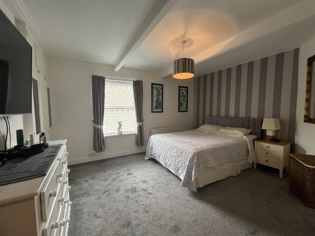 Additional image 9 of Park Terrace, Low Moor, Bradford