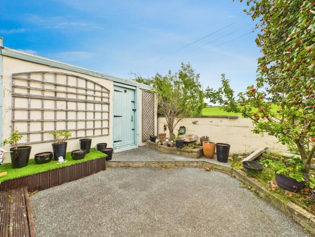 Additional image 19 of March Cote Lane, Bingley