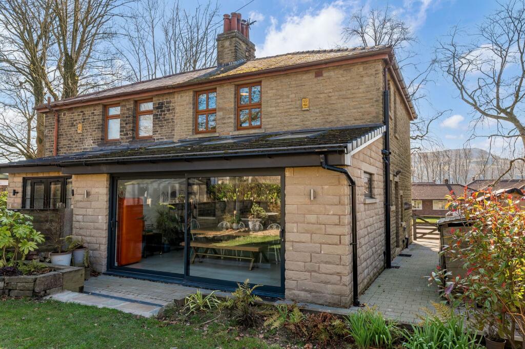 Additional image 29 of Newchurch Road, Rawtenstall BB4: Stunning Extended Family Home with Views!