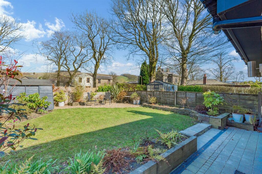 Additional image 30 of Newchurch Road, Rawtenstall BB4: Stunning Extended Family Home with Views!