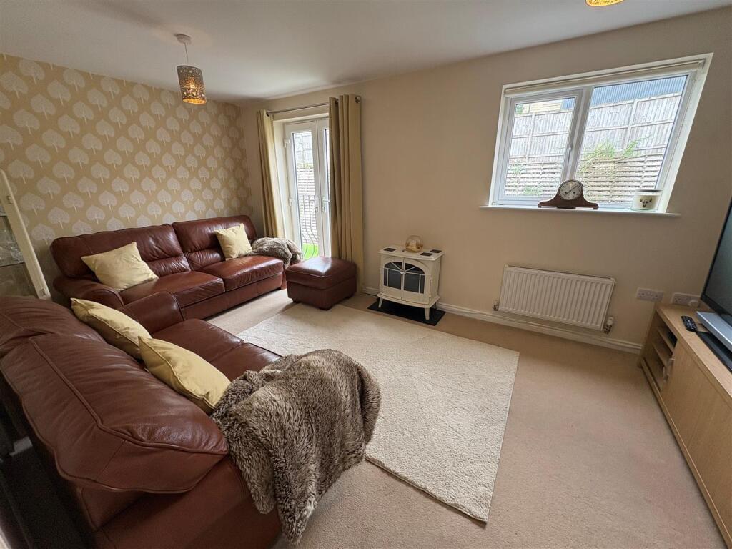 Additional image 10 of Old Mill Dam Lane, Queensbury, Bradford