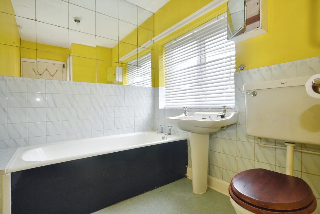 Additional image 10 of Warwick Drive, Clitheroe, BB7 2BG