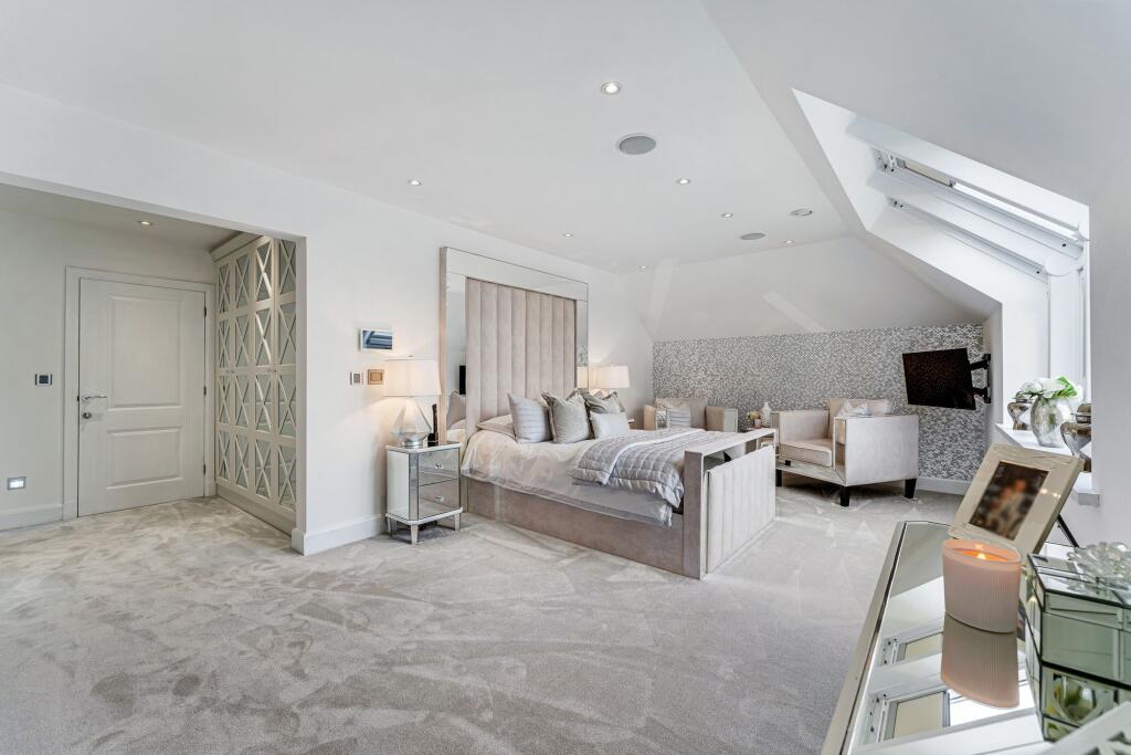 Additional image 45 of Lower Clowes, Rossendale, BB4