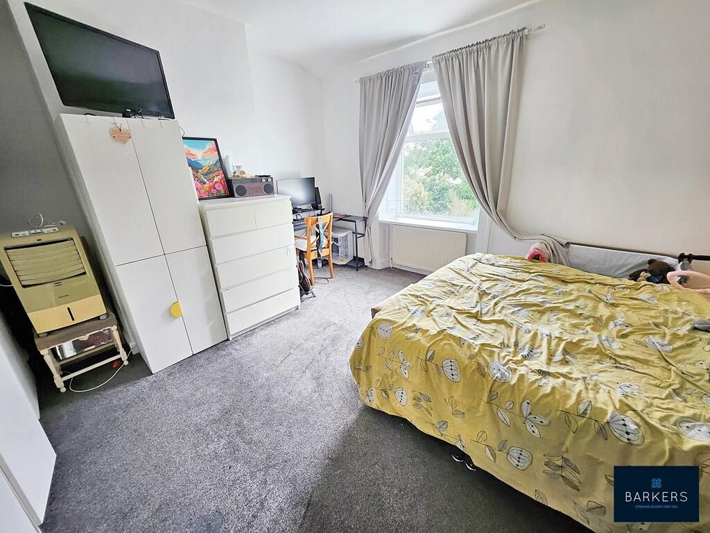 Additional image 9 of Bradford Road, Birkenshaw