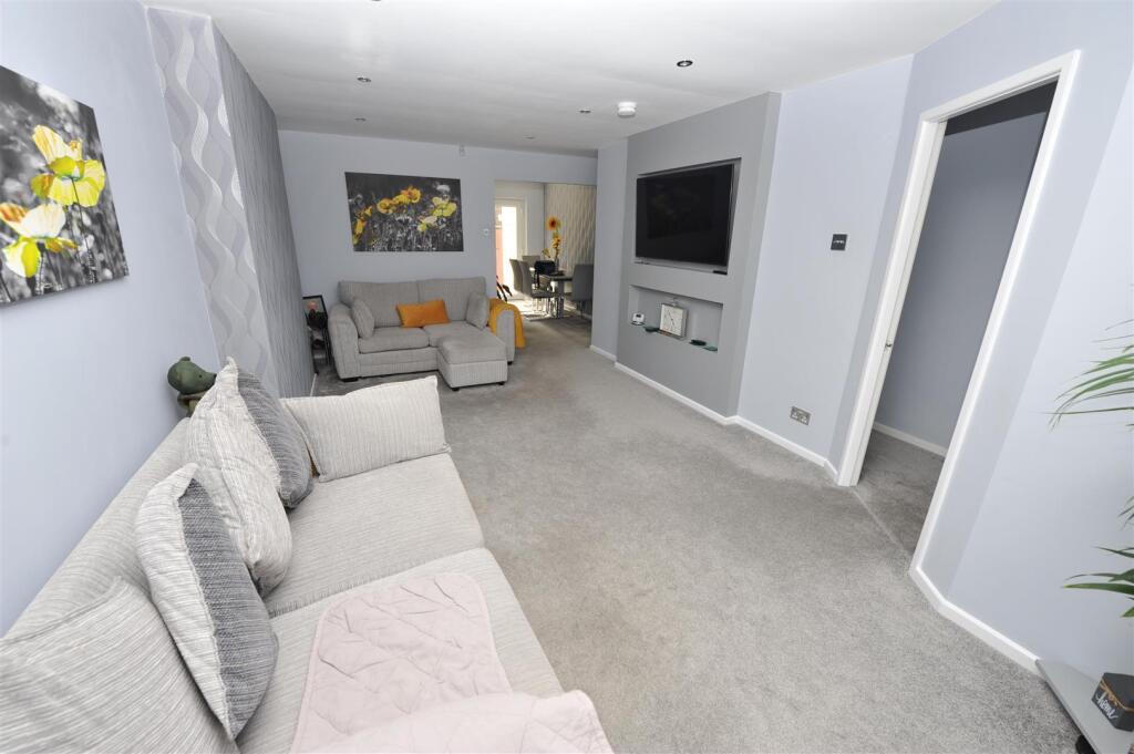 Additional image 5 of The Gateways, Wyke, Bradford