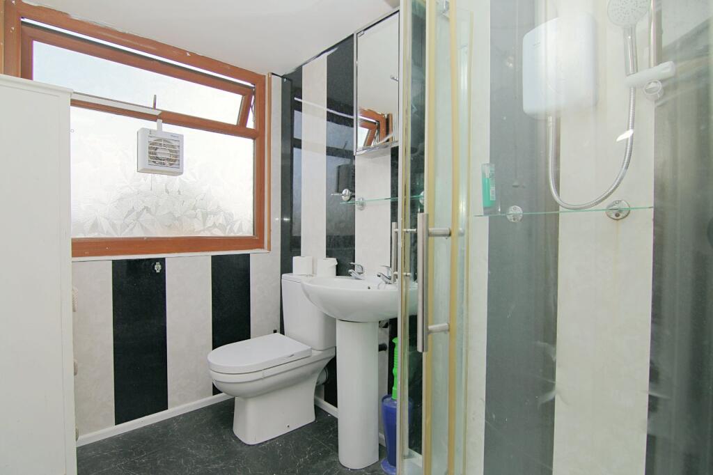 Additional image 14 of South View, Greengates, Bradford, BD10