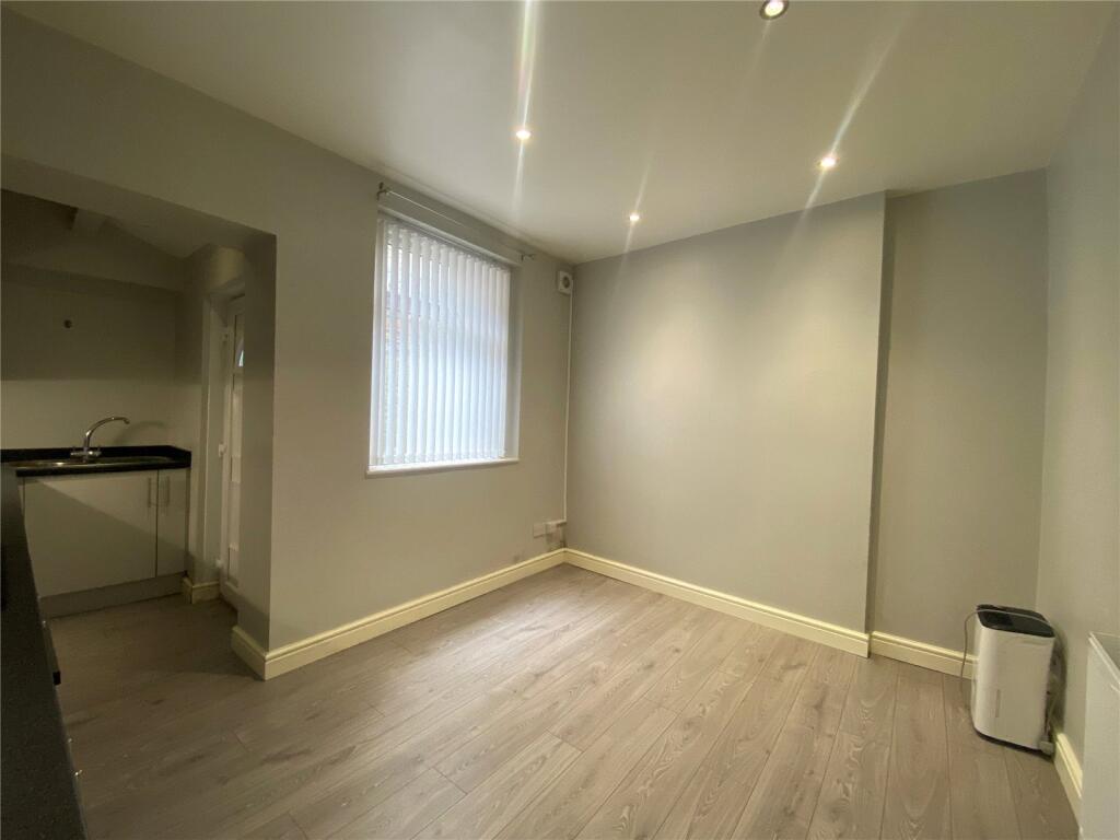 Additional image 5 of Roundfield Place, Thornton, Bradford, BD13