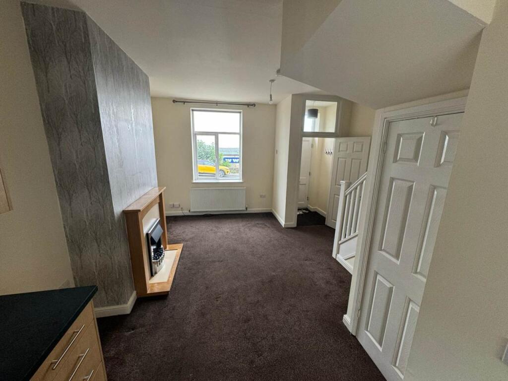 Additional image 8 of Scarlet Heights, Queensbury, Bradford