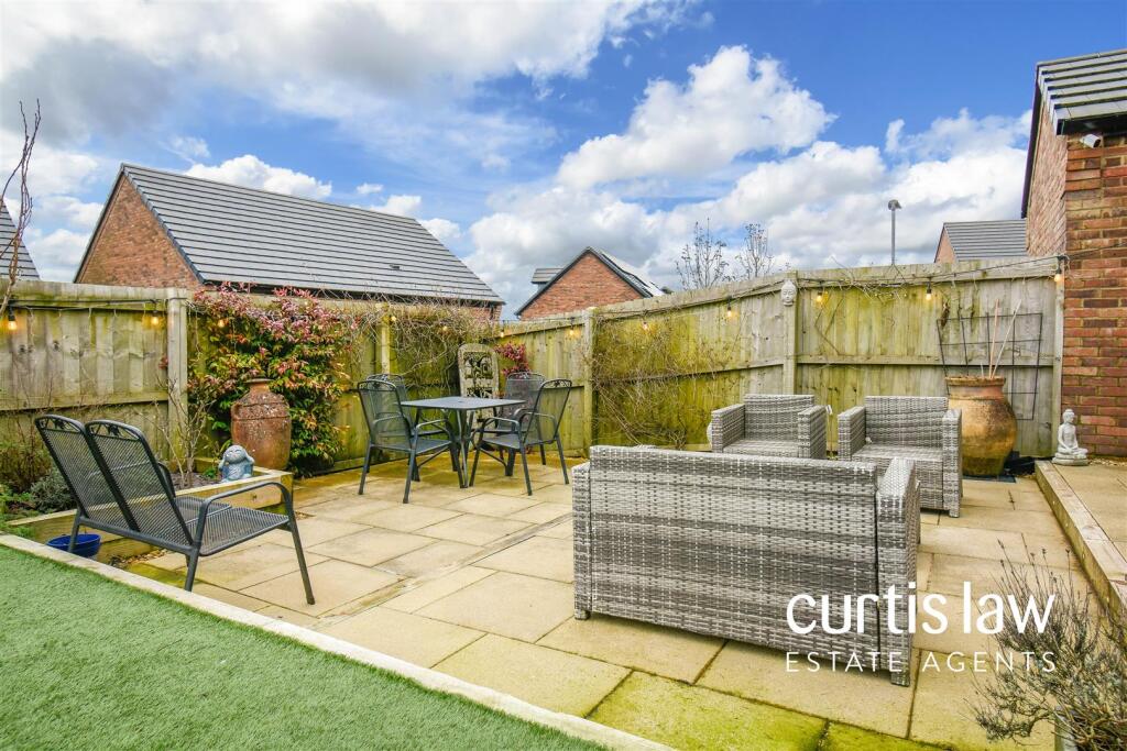 Additional image 39 of Hawthorn Lane, Blackburn