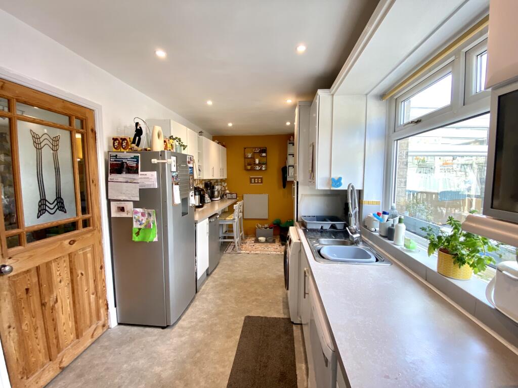 Additional image 4 of Marley View, Crossflatts, BD16