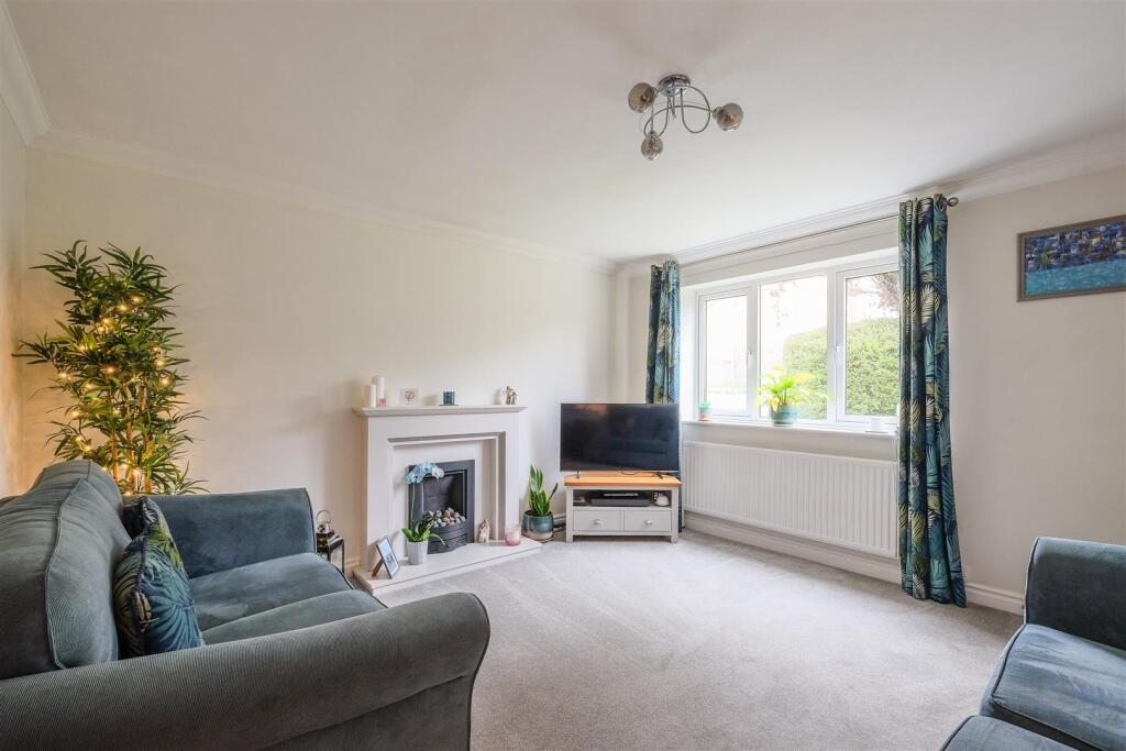 Additional image 4 of Oakenshaw Court, Wyke, Bradford