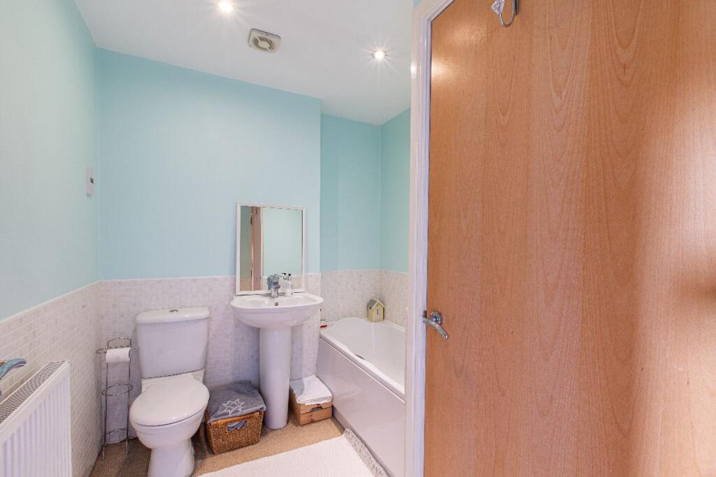 Additional image 4 of Bank View, Birkenshaw, Bradford