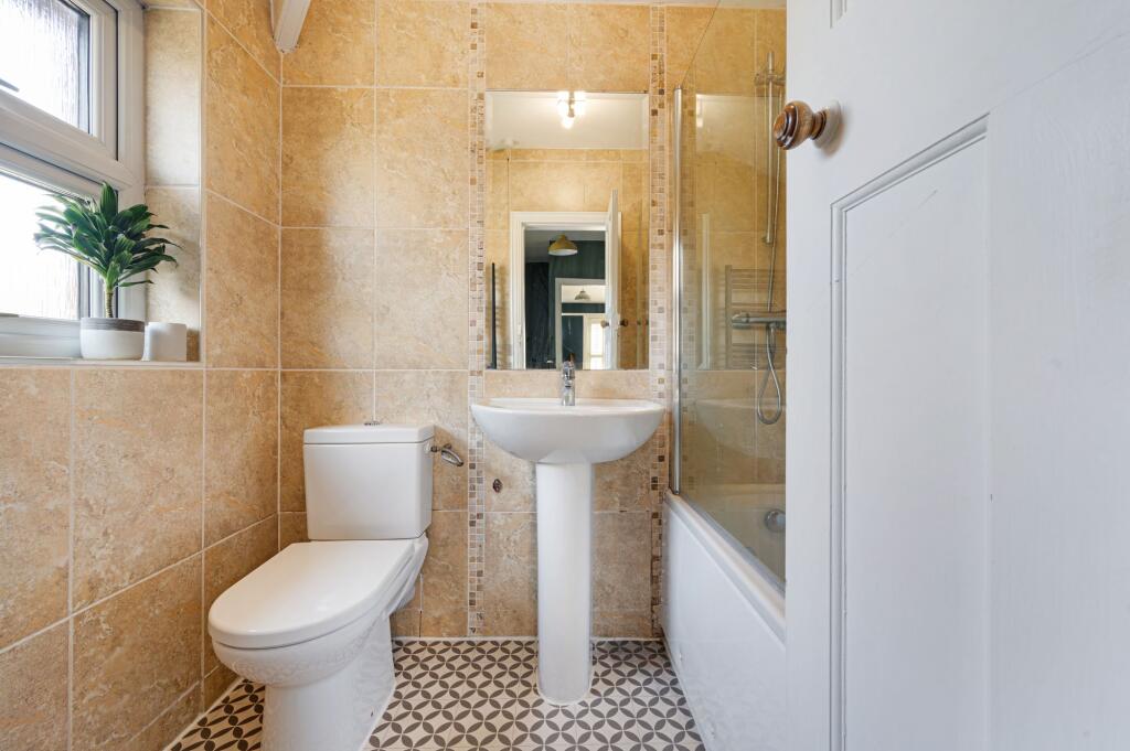 Additional image 24 of Newchurch Road, Rawtenstall BB4: Stunning Extended Family Home with Views!