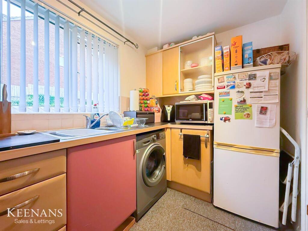 Additional image 16 of Lever Close, Blackburn