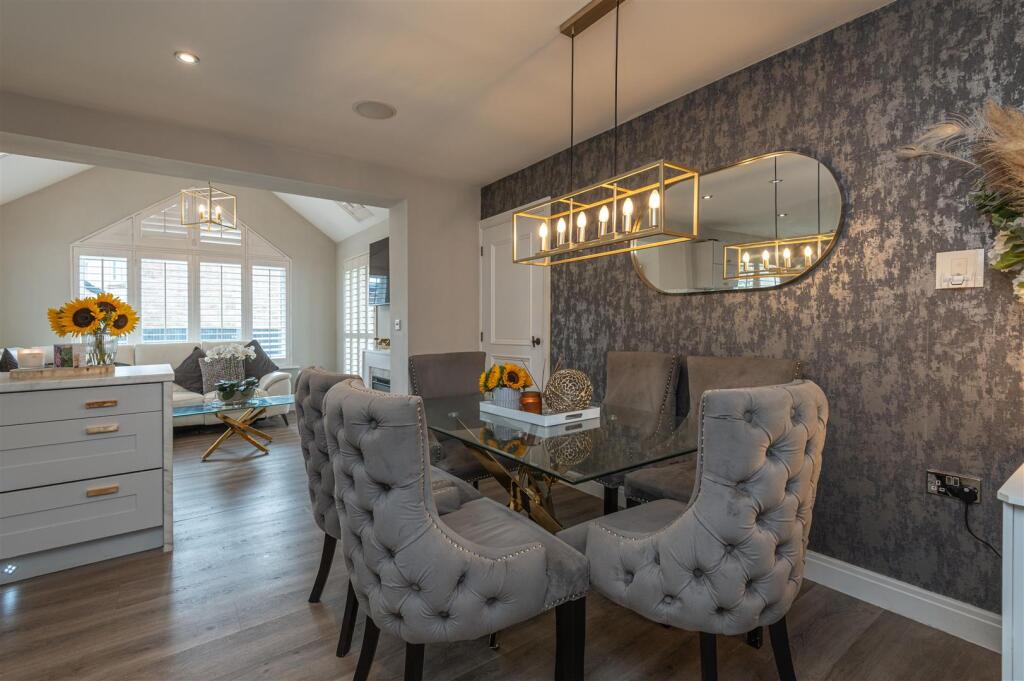 Additional image 5 of 9, Hazel Fold, Queensbury, BD13 2FE