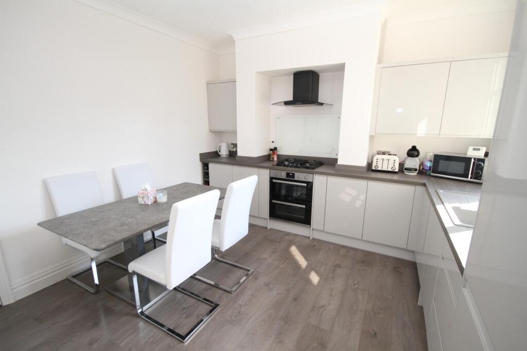 Additional image 17 of Albert Avenue, Idle, Bradford