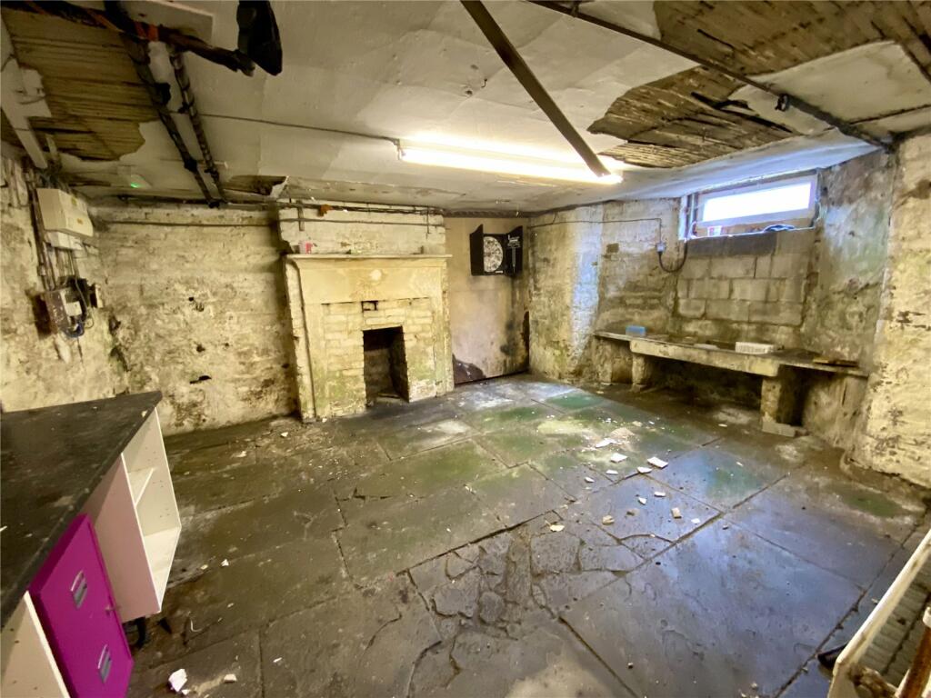 Additional image 11 of Bradford Road, Idle, Bradford, BD10