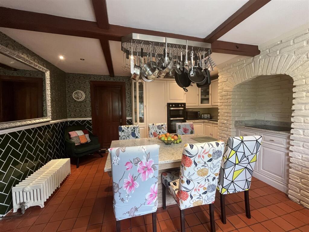 Additional image 8 of Huddersfield Road, Wyke, Bradford