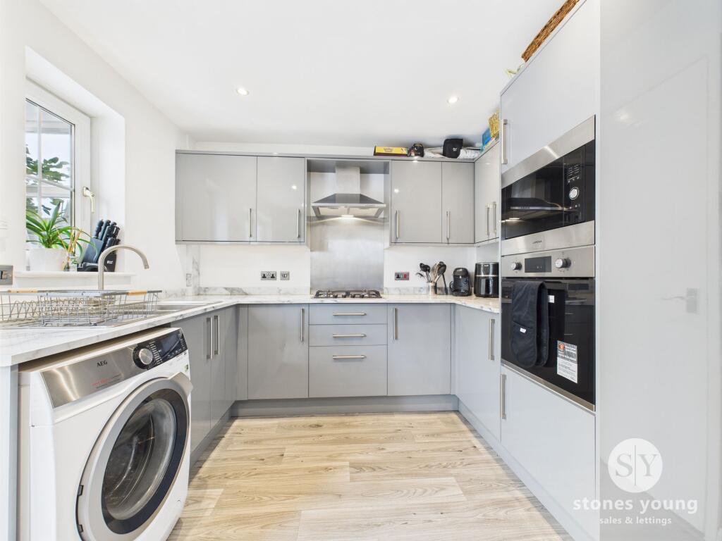 Additional image 4 of Dentdale Close, Blackburn, BB2