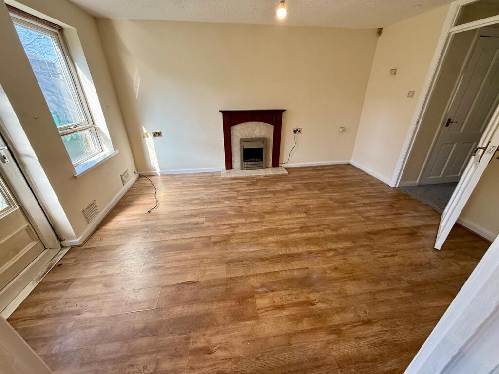 Additional image 5 of Whytecote End, Wyke, Bradford