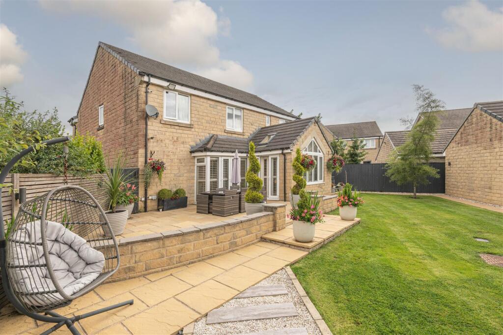 Additional image 35 of 9, Hazel Fold, Queensbury, BD13 2FE