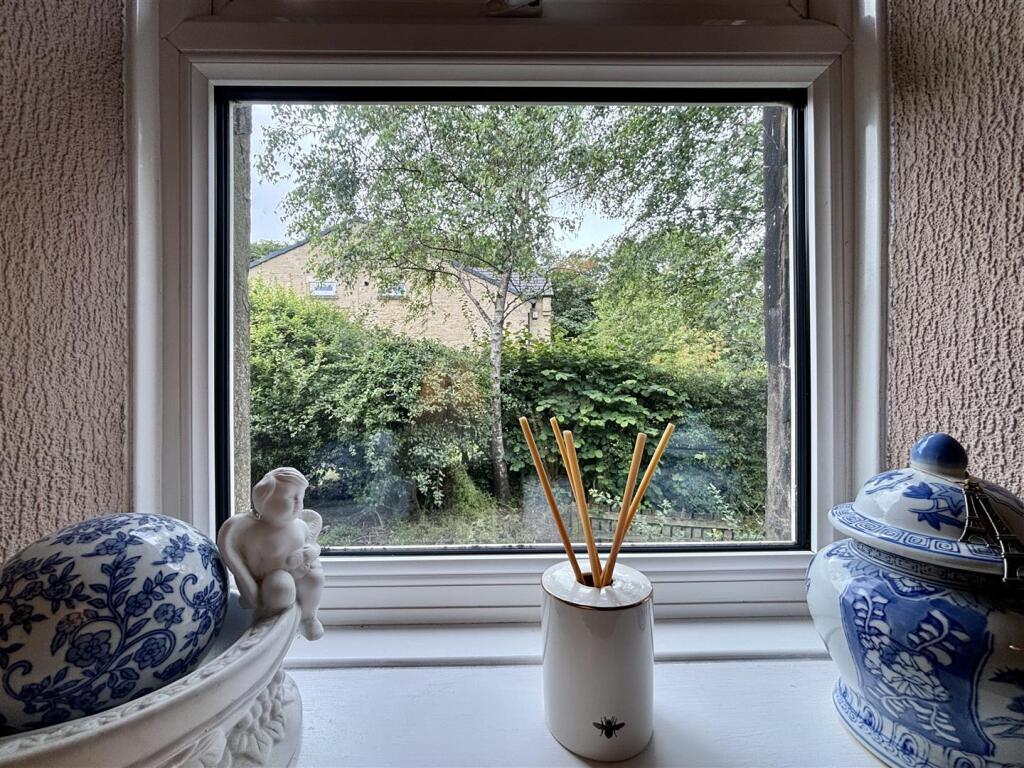 Additional image 13 of Scarlet Heights, Queensbury, Bradford