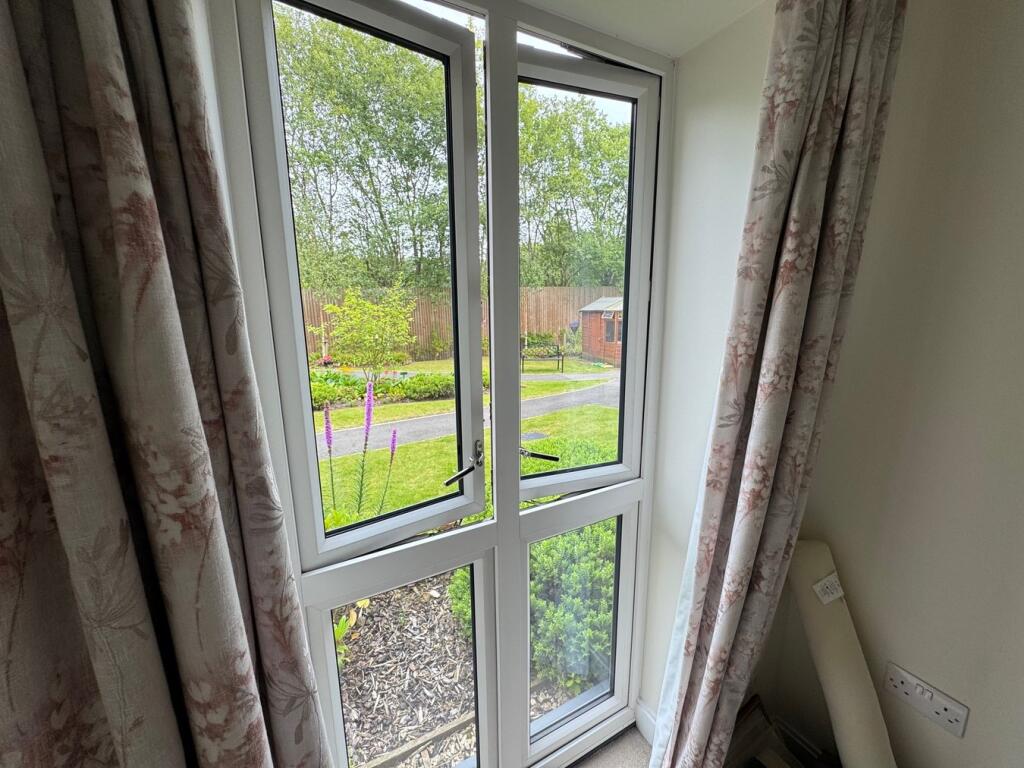 Additional image 8 of Keighley Road, Bingley, BD16
