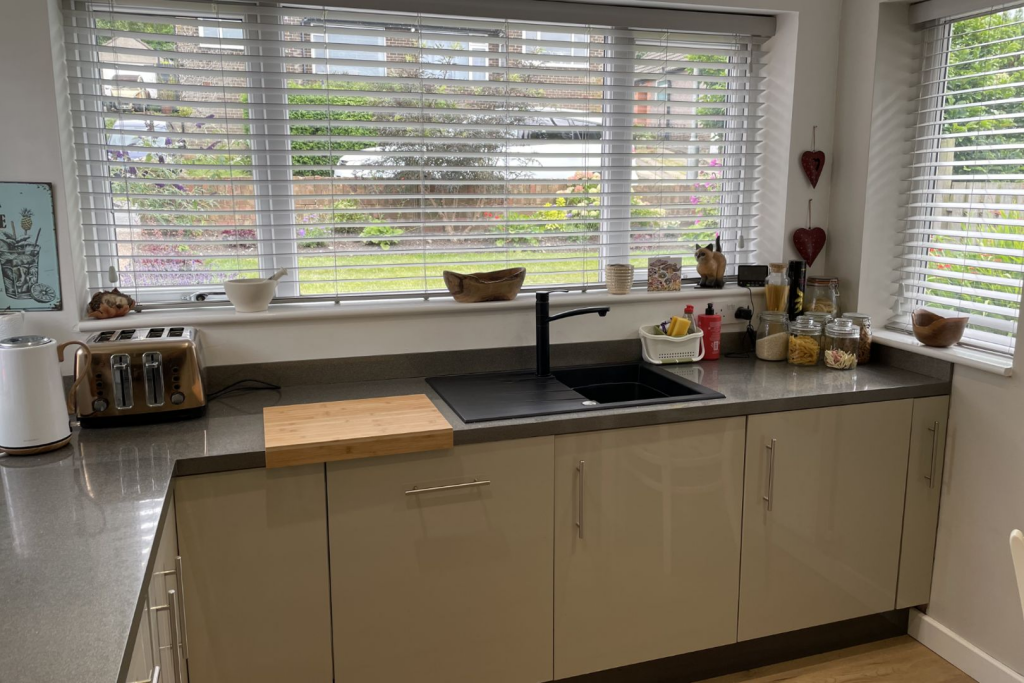 Additional image 8 of Manor House Road, Bradford, BD15