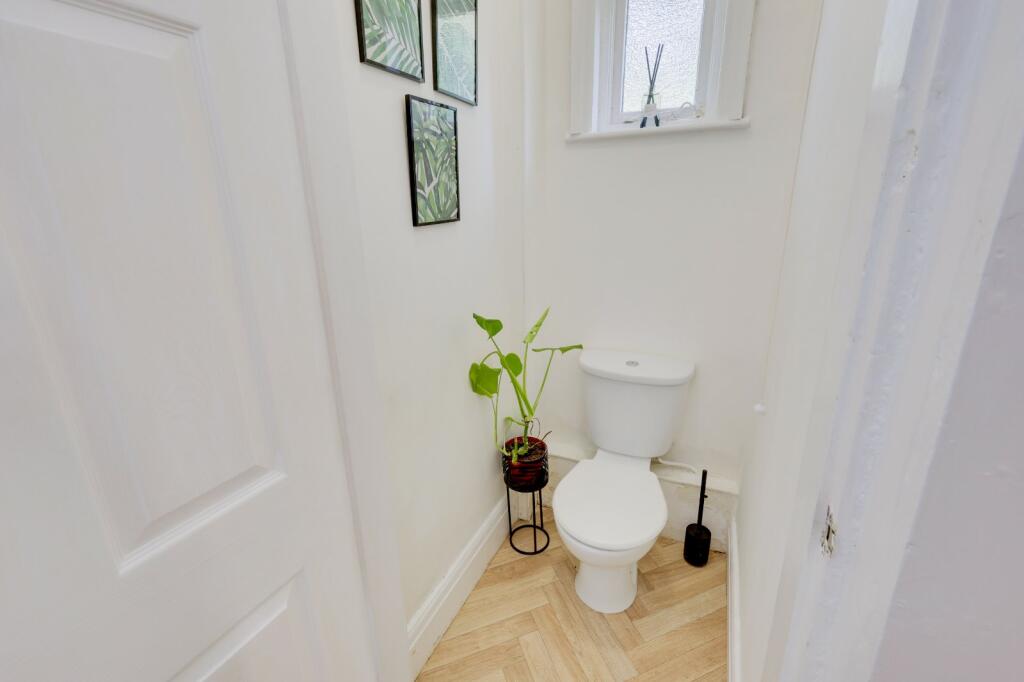 Additional image 7 of Apperley Gardens, Apperley Bridge, Bradford, West Yorkshire, BD10