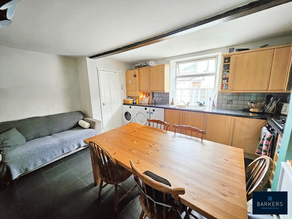 Additional image 5 of Bradford Road, Birkenshaw