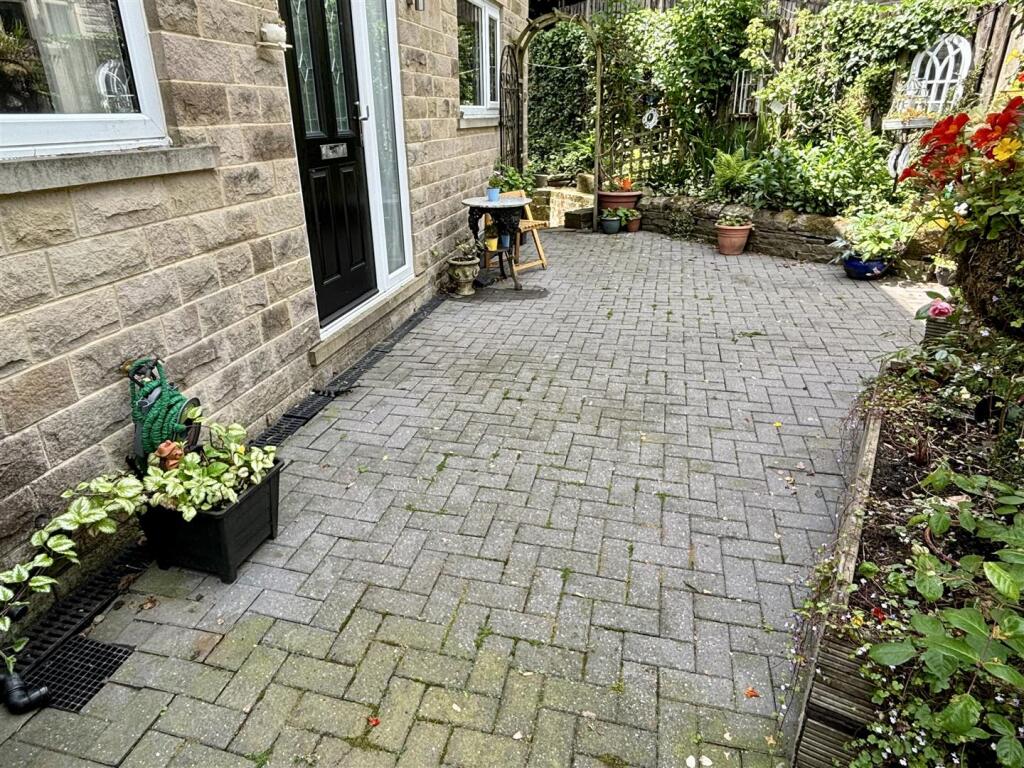 Additional image 26 of Benn Gardens, Clayton, Bradford