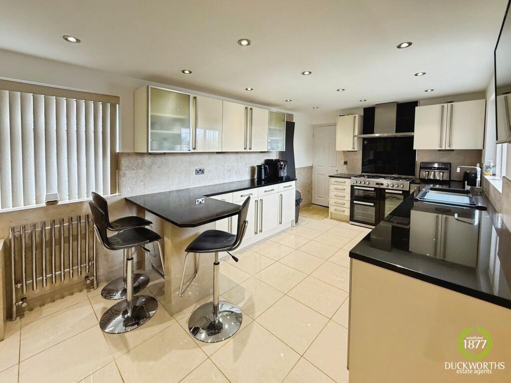 Additional image 2 of Spire Close, Darwen, BB3