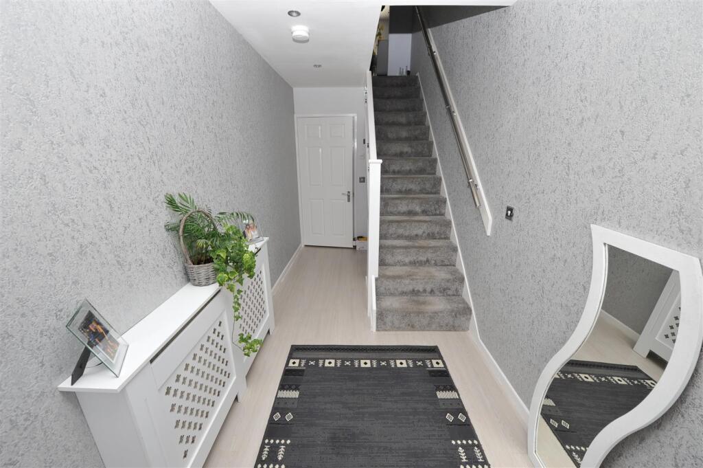 Additional image 7 of The Gateways, Wyke, Bradford