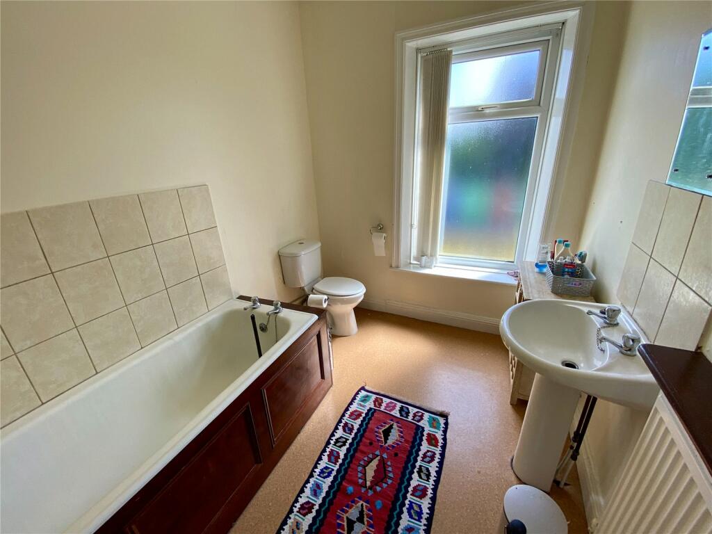 Additional image 7 of Bradford Road, Idle, Bradford, BD10