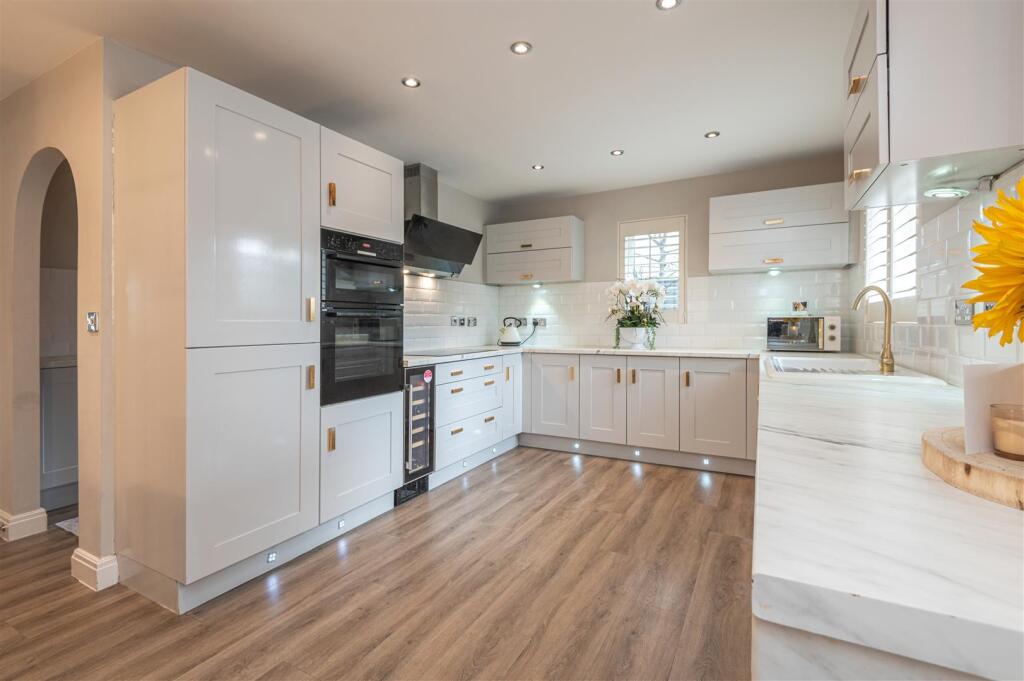 Additional image 44 of 9, Hazel Fold, Queensbury, BD13 2FE