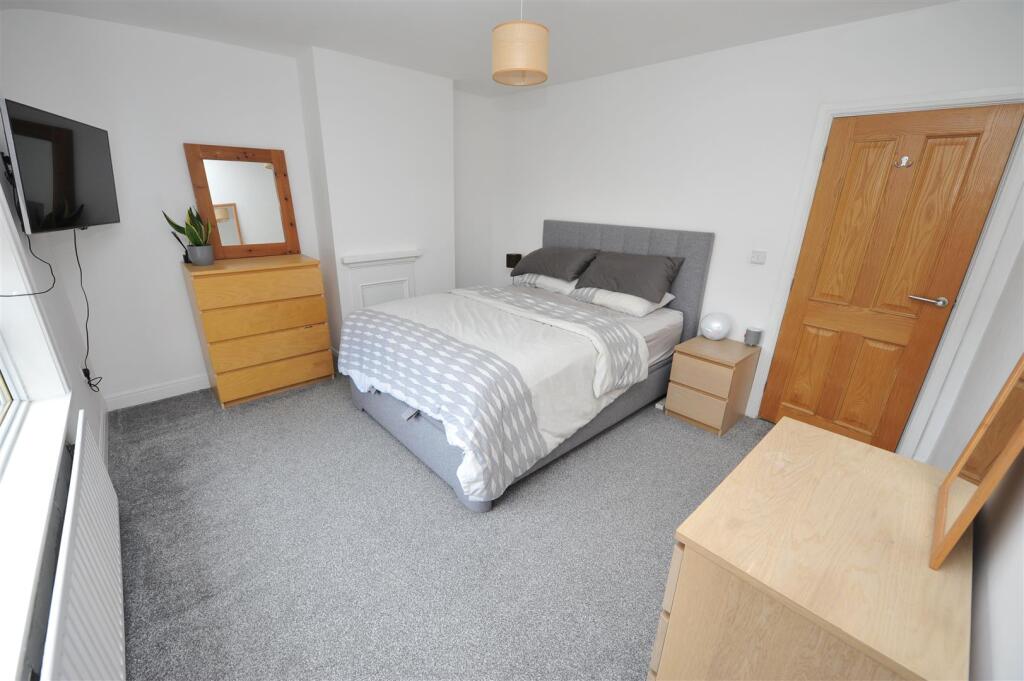 Additional image 11 of Kingston Grove, Thackley, Bradford