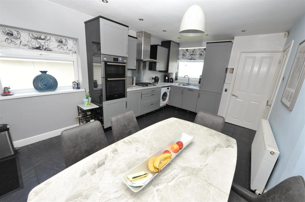 Additional image 8 of Highfield Road, Idle, Bradford