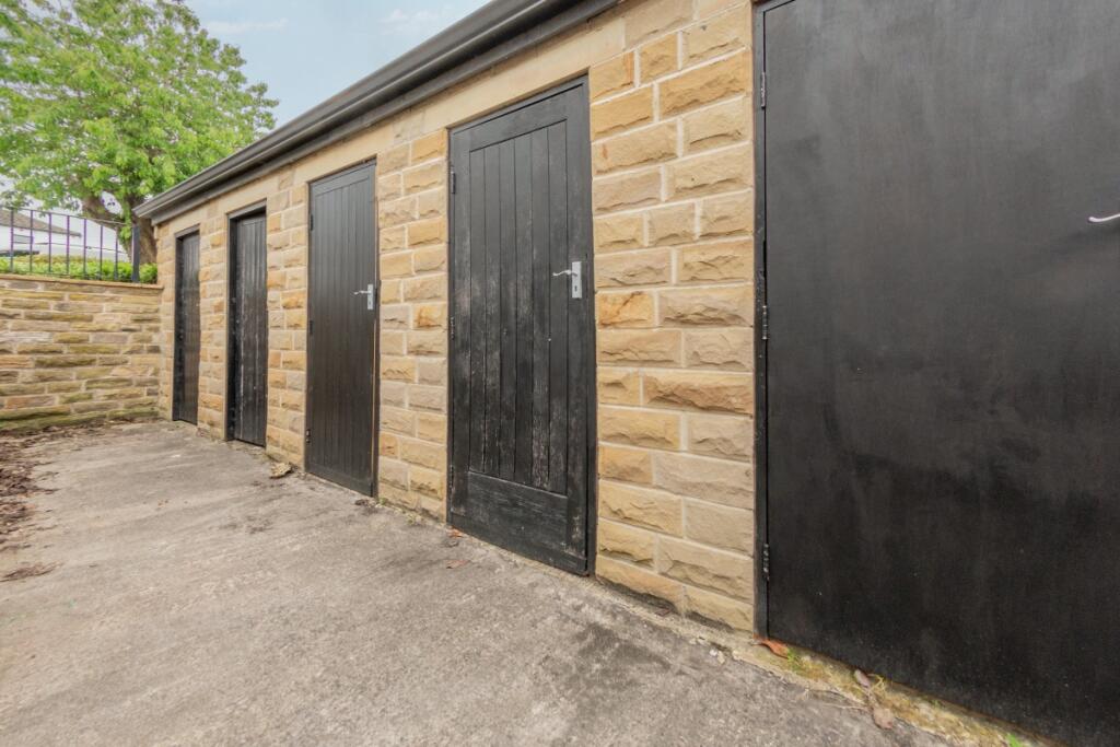Additional image 48 of Whitehall Road, Drighlington, Bradford
