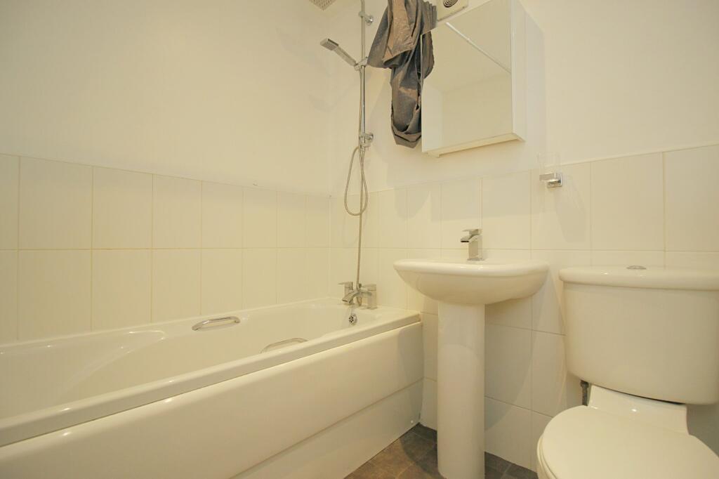 Additional image 7 of Far Highfield Close, Idle, Bradford, BD10