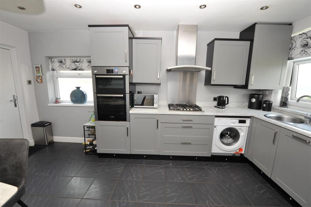 Additional image 10 of Highfield Road, Idle, Bradford