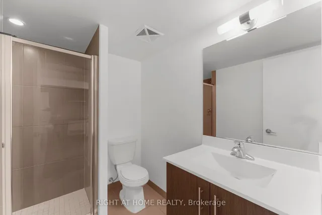 Additional image 17 of 255 Village Green Sq Unit 1501